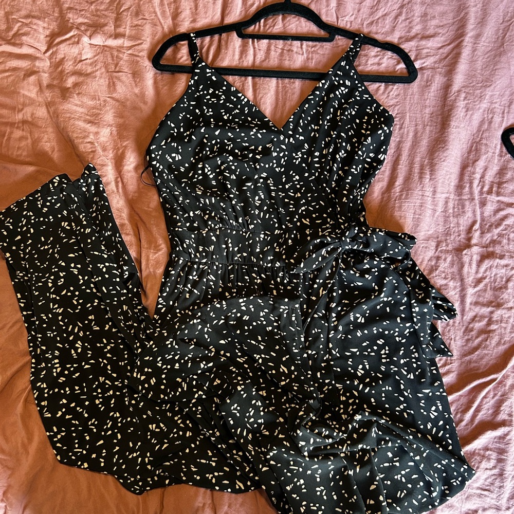 Jumpsuit - Picture 2 of 3